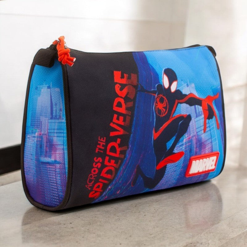 Cartuchera Triangular Capi Spider-Man Spider-verse